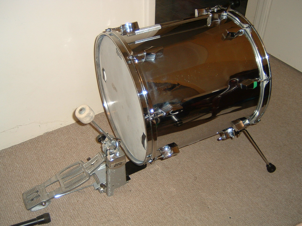 How To Convert A 16 Floor Tom Into A Bass Drum
